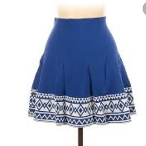 Blue Rain Chevron/Herringbone Pattern Blue White Skirt Small **$5 Final Sale ***